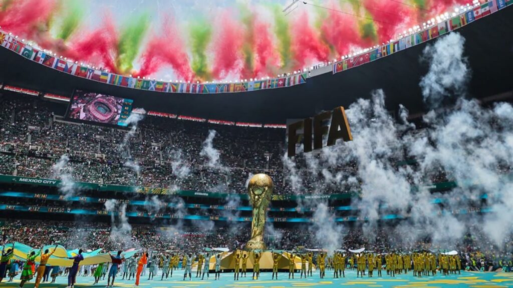 Нов преседан на ФИФА, 30 минутна пауза на полувремето во финалето!